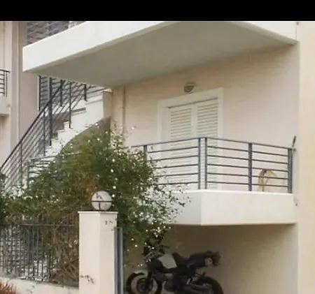 Sfirakis Sea Side דירה *